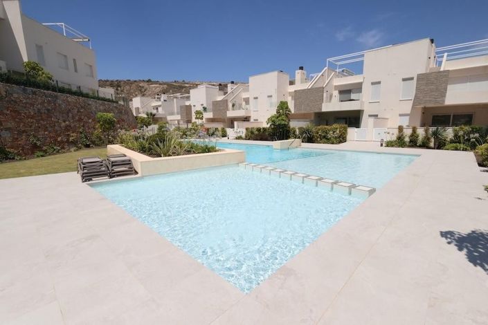 Image No.30-3 Bed Apartment for sale