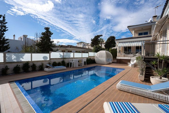 Image No.29-5 Bed Villa for sale