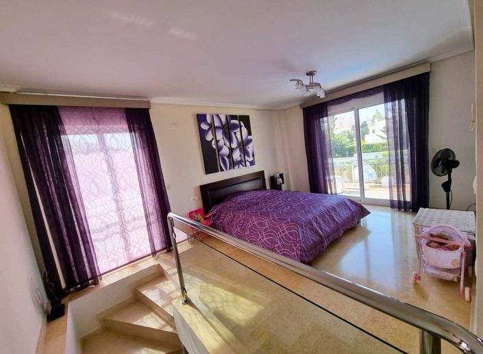 Image No.9-5 Bed Villa for sale