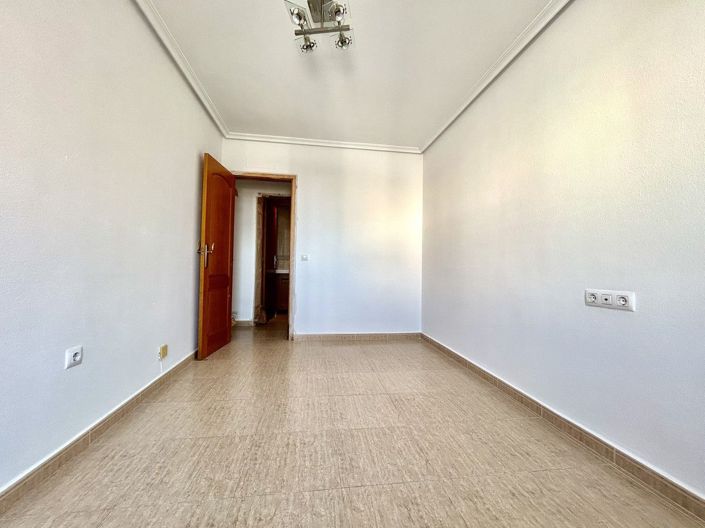Image No.11-Appartement de 2 chambres à vendre à Torrevieja