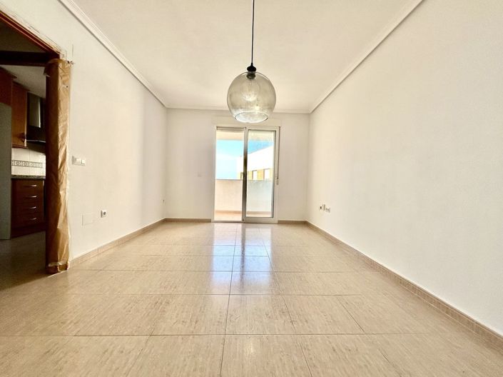 Image No.2-Appartement de 2 chambres à vendre à Torrevieja