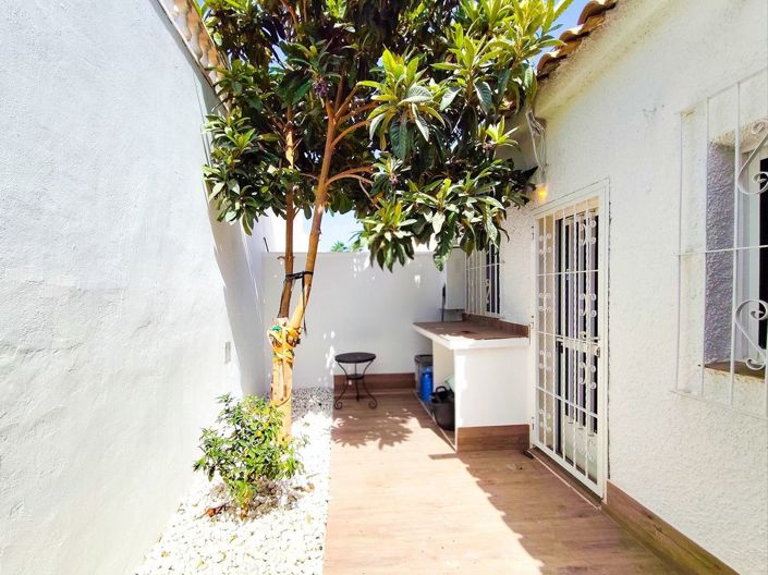 Image No.30-3 Bed House for sale