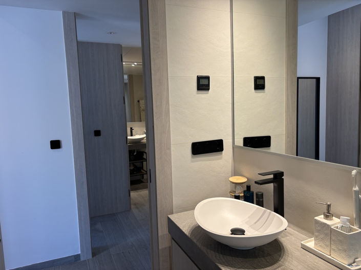Image No.24-3 Bed Apartment for sale