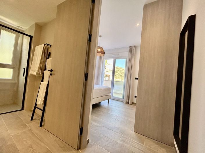 Image No.25-3 Bed Apartment for sale