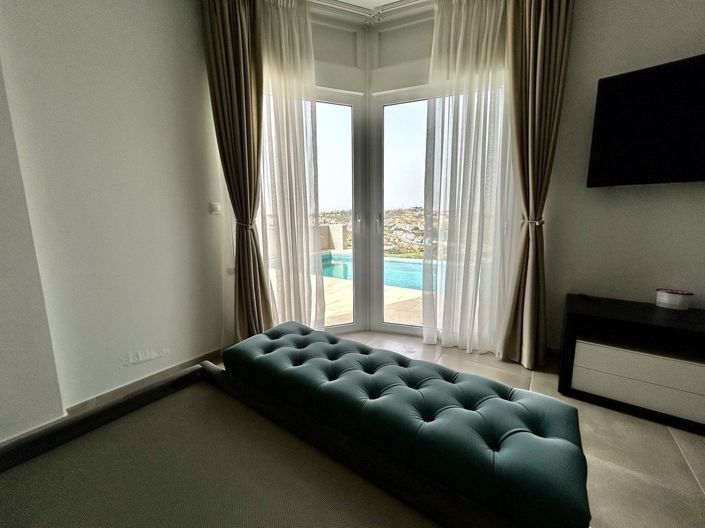 Image No.35-4 Bed Villa for sale