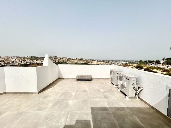 Image No.38-4 Bed Villa for sale