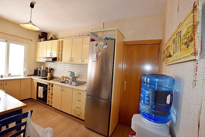 Image No.12-3 Bed House for sale