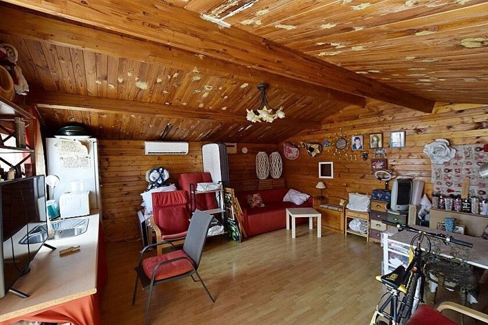 Image No.25-3 Bed House for sale