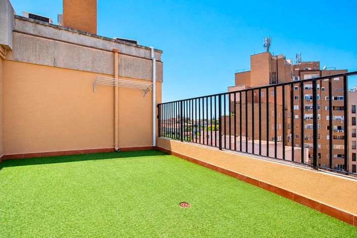 Image No.39-5 Bed Penthouse for sale