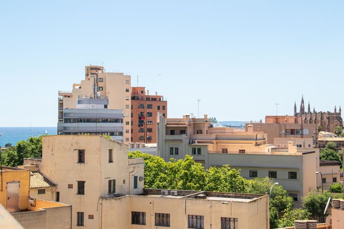 Image No.40-5 Bed Penthouse for sale