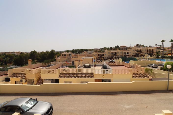 Image No.32-2 Bed Villa for sale