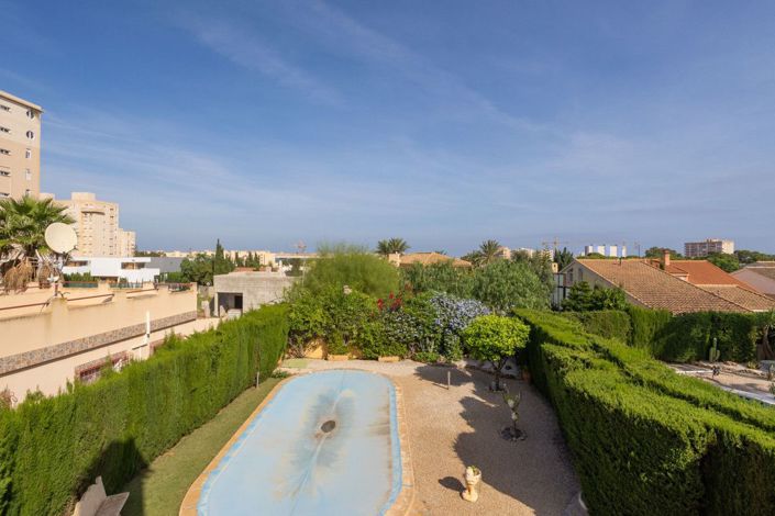 Image No.25-3 Bed Villa for sale