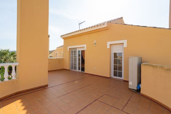 Image No.26-3 Bed Villa for sale