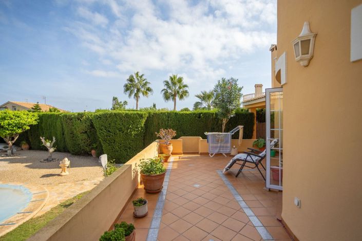 Image No.37-3 Bed Villa for sale