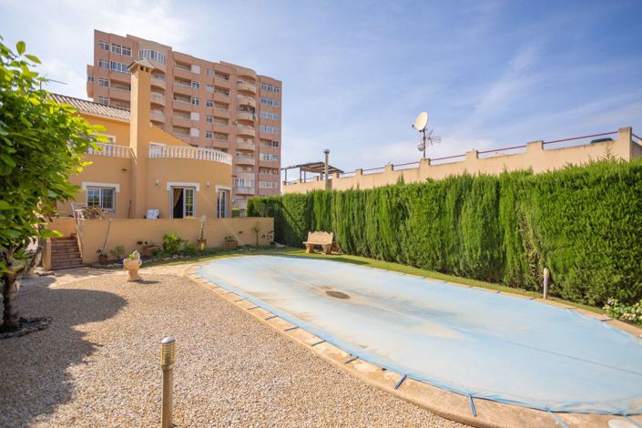 Image No.39-3 Bed Villa for sale