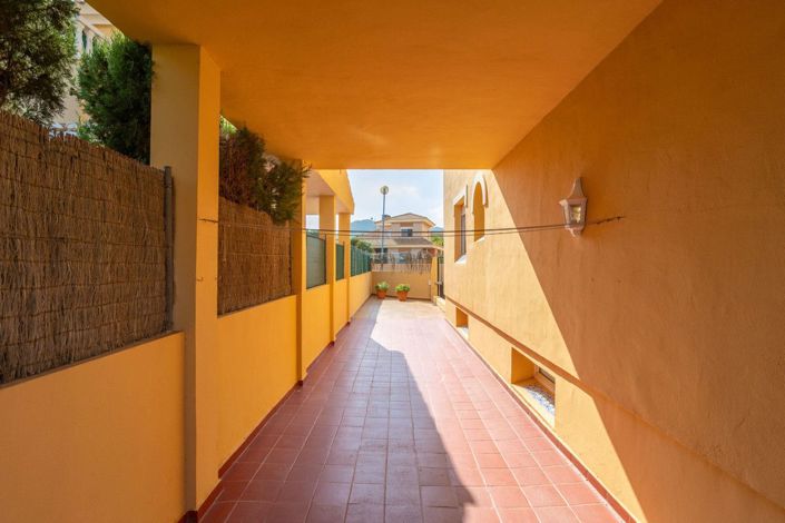 Image No.43-3 Bed Villa for sale