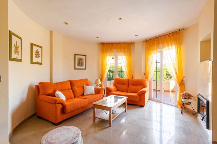 Image No.8-3 Bed Villa for sale