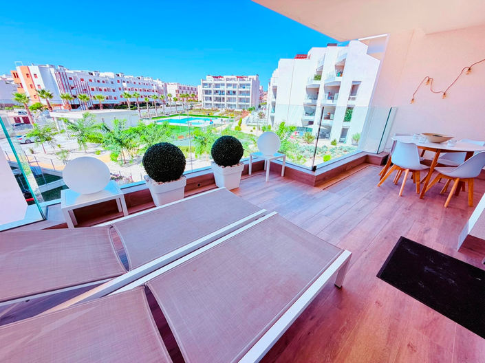 Image No.7-2 Bed Apartment for sale