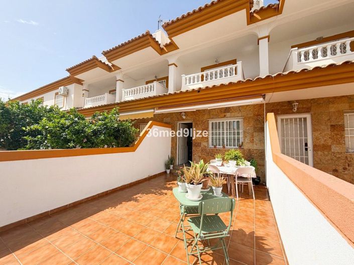 Image No.3-Villa de 3 chambres à vendre à Los Alcázares