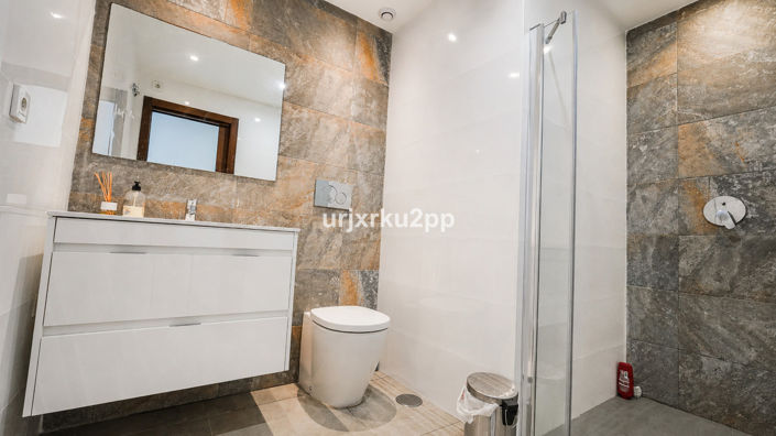 Image No.19-2 Bed Apartment for sale