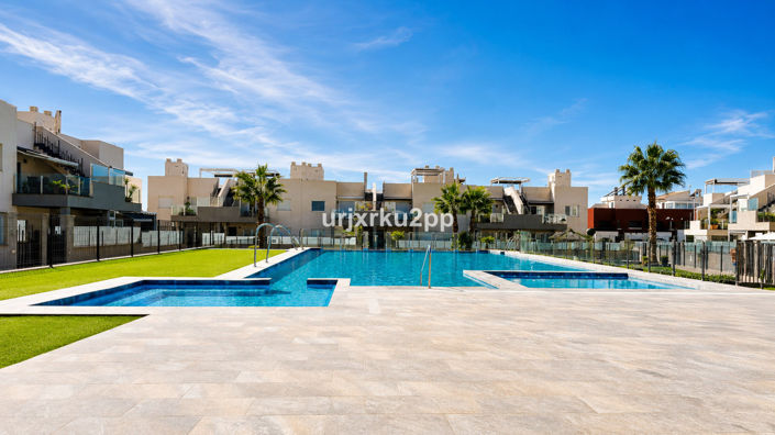 Image No.37-2 Bed Apartment for sale