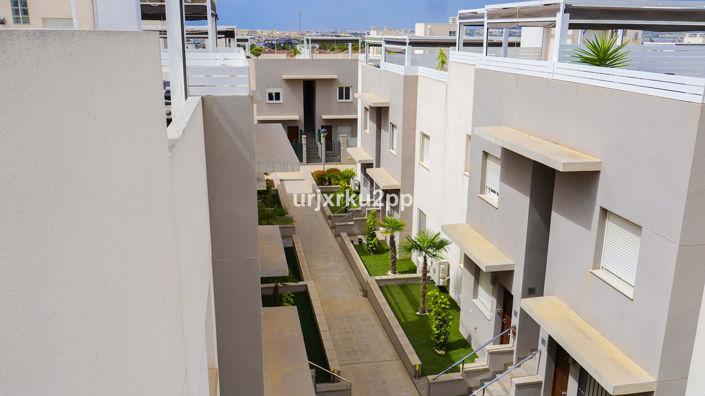 Image No.40-2 Bed Apartment for sale