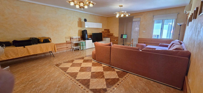 Image No.10-5 Bed Townhouse for sale