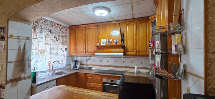 Image No.15-5 Bed Townhouse for sale