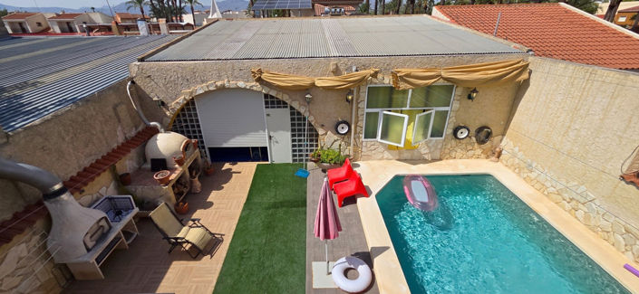 Image No.6-5 Bed Townhouse for sale