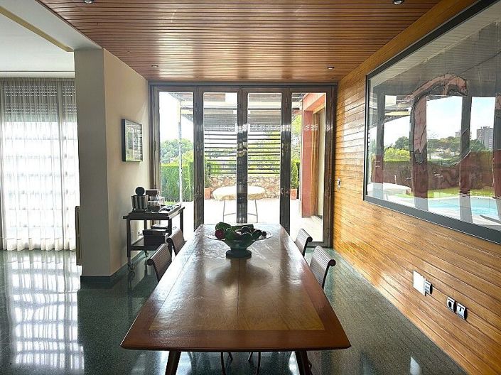 Image No.11-4 Bed Villa for sale