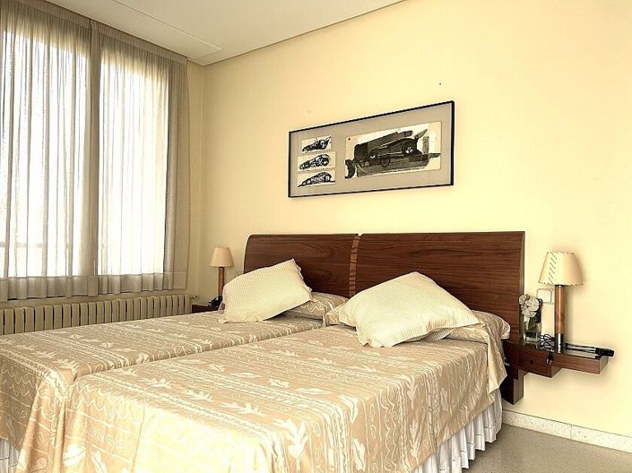 Image No.17-4 Bed Villa for sale