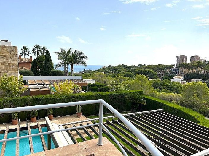 Image No.5-4 Bed Villa for sale