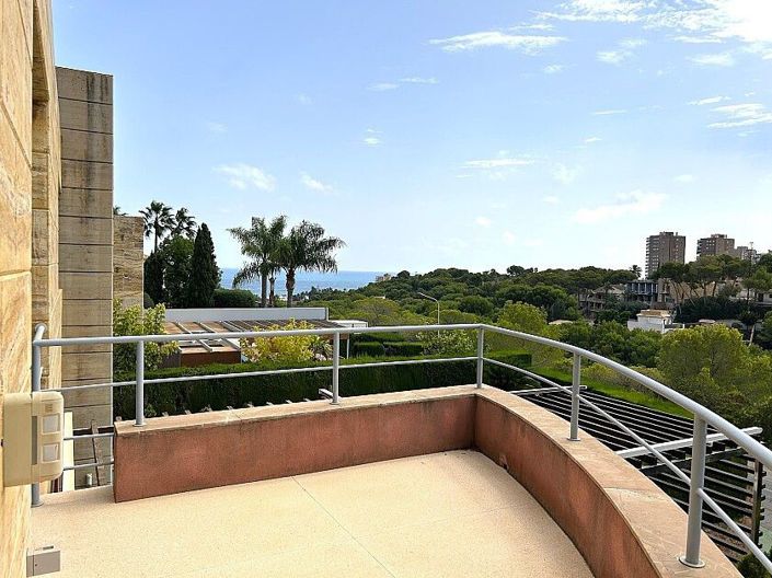 Image No.6-4 Bed Villa for sale