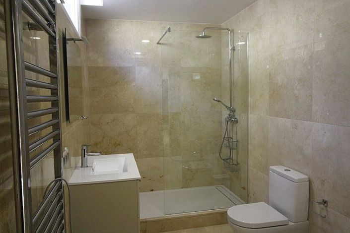 Image No.27-5 Bed Villa for sale