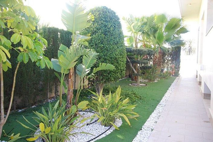Image No.33-5 Bed Villa for sale