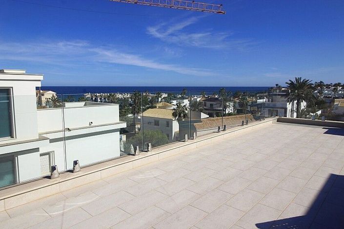 Image No.5-5 Bed Villa for sale