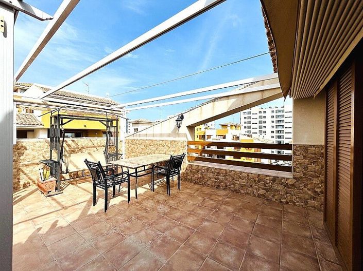 Image No.4-2 Bed Apartment for sale