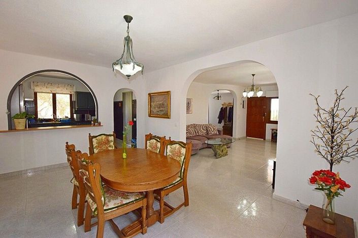 Image No.11-6 Bed Villa for sale