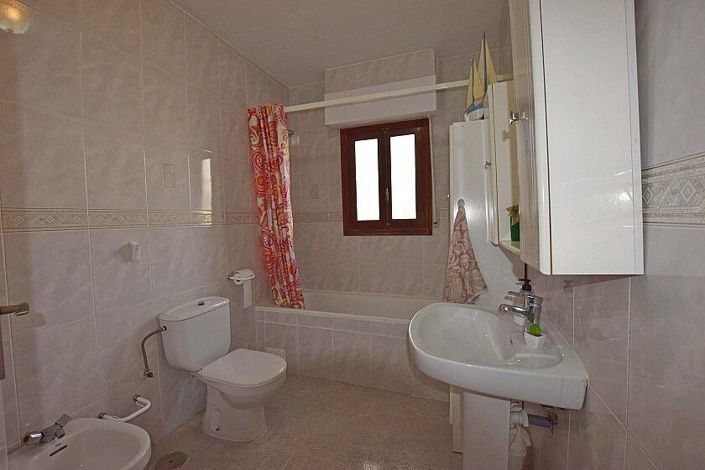 Image No.31-6 Bed Villa for sale