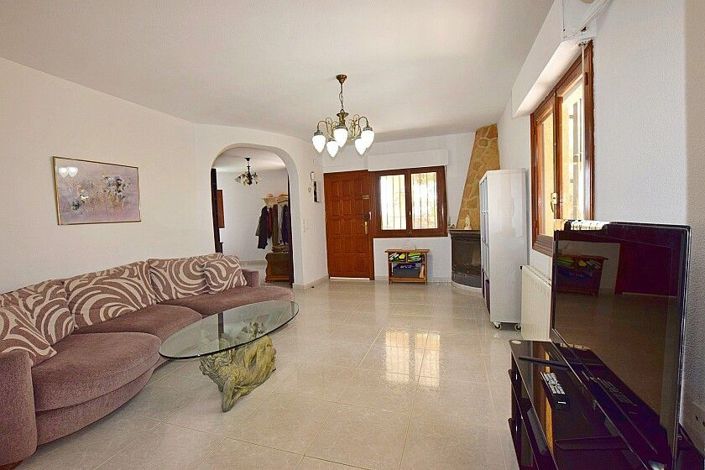 Image No.9-6 Bed Villa for sale