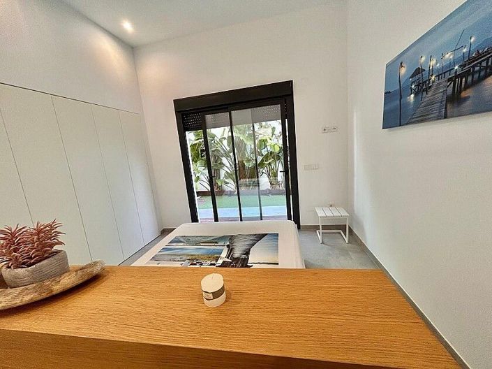 Image No.20-3 Bed Villa for sale