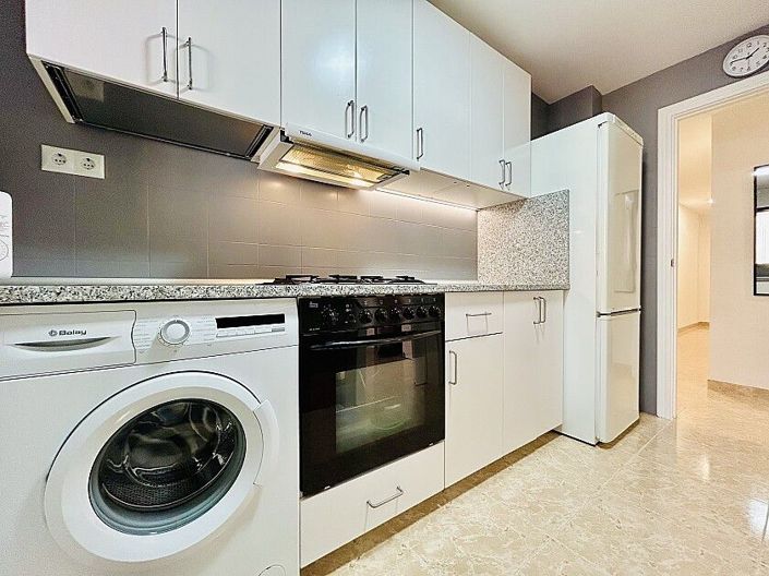 Image No.10-3 Bed Apartment for sale