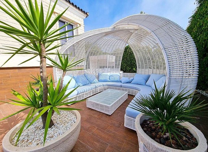 Image No.2-5 Bed Villa for sale