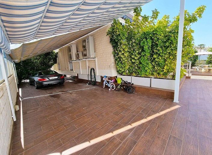 Image No.22-5 Bed Villa for sale