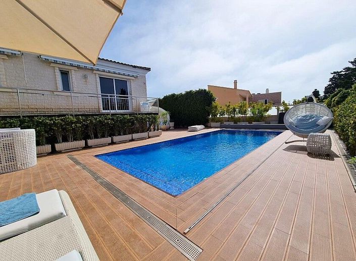 Image No.5-5 Bed Villa for sale