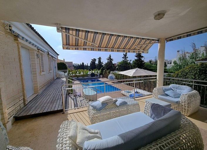 Image No.6-5 Bed Villa for sale