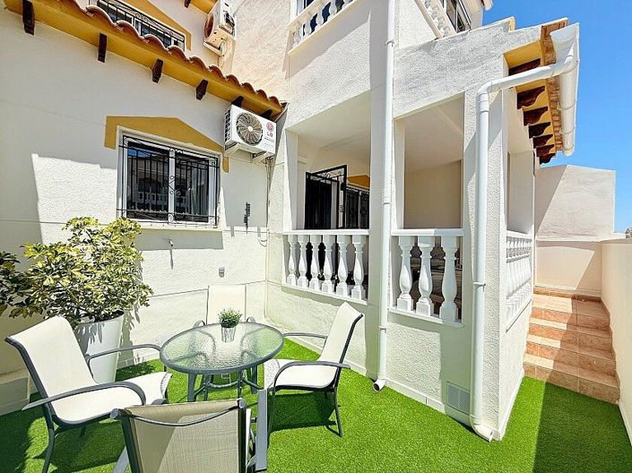 Image No.2-Maison de 3 chambres à vendre à Orihuela Costa