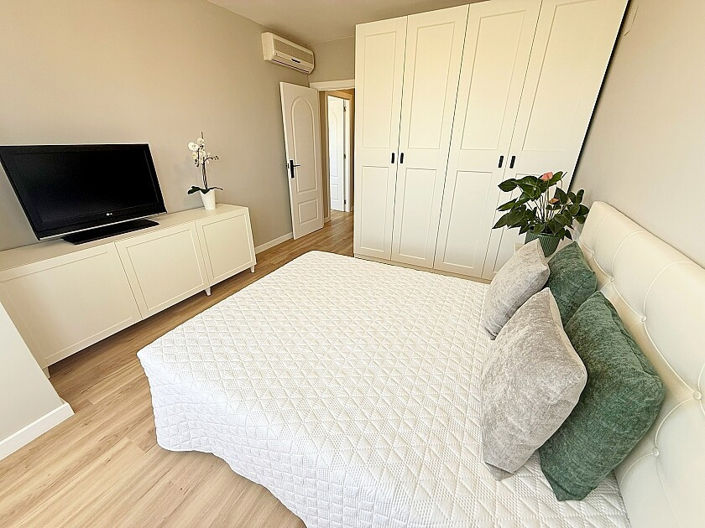 Image No.21-3 Bed Townhouse for sale