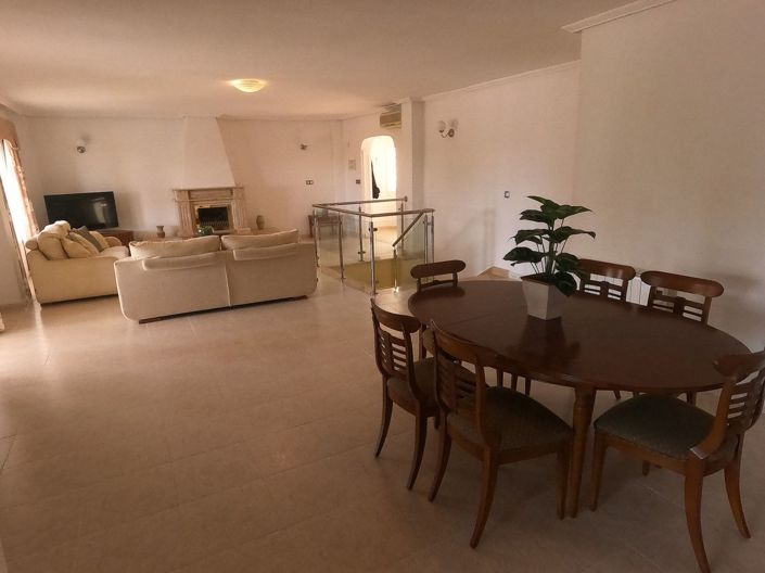 Image No.14-5 Bed Villa for sale