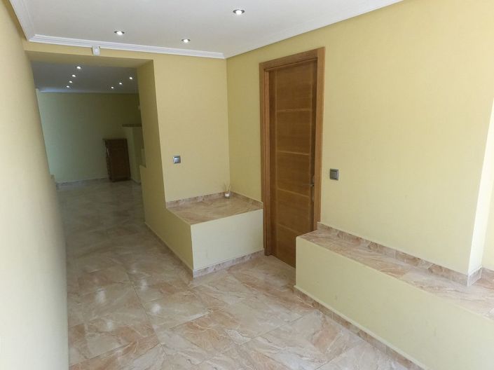 Image No.36-5 Bed Villa for sale